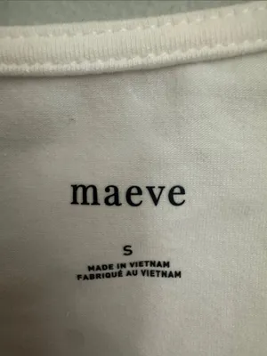 Maeve Heart Embellished V-Neck Tee in white NWT S thumbnail 6