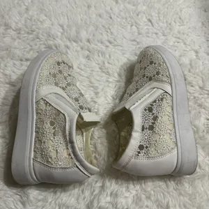 Amazon 5/$32 Bridal Wedge Shoes Size 7.5 thumbnail 9