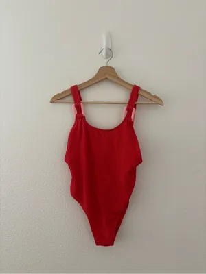 Aerie crinkle birthday scoop cheekiest one piece in resort red thumbnail 3