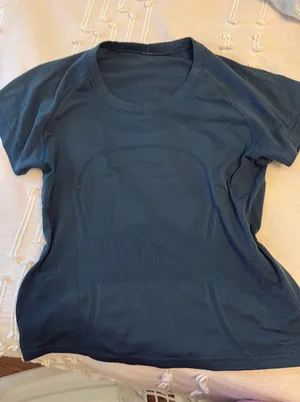 Lululemon Shirt Dark Green Swiftly Tech thumbnail 1
