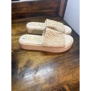 Beach by Matisse tan espadrille sandals size 6 thumbnail 2