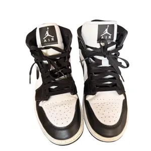 Nike Air Jordan 1 Mid White/Black Panda Black White DV0991-101 Size US 9.5 Women thumbnail 13