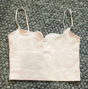 Abercrombie & Fitch Baby Pink Cropped Tank Size Small thumbnail 1