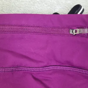 Women Nike Dri-Fit Wine Leggings Waist Back Hip and upper Waist‎ Pockets Size XS thumbnail 7