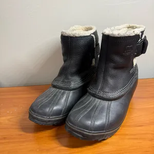 SOREL Winter Fancy Ankle Rain Snow Buckle Duck Boots Black‎ Leather Slip On 8.5 thumbnail 2