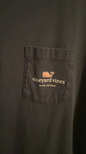 Vineyard Vines Size Large Navy And Pink Tee thumbnail 3