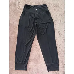 Lululemon Women's Pant High-Rise With Pockets‎ Dark Gray Size 6 thumbnail 4