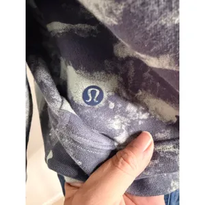 Lululemon Loungeful Cropped Hoodie Women 6 Heritage Camo Blue Fleece LW3FPWS thumbnail 4