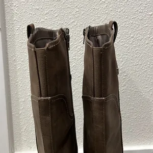 Boots Indigo rd. Brown heeled thumbnail 5