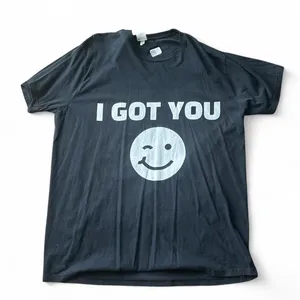 black i got you winky face graphic tee thumbnail 1
