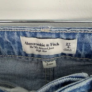 Abercrombie & Fitch The '90s Relaxed Jean High Rise Cargo Curve Love 27/4 Long thumbnail 6