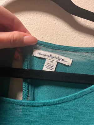 Green American Eagle Top thumbnail 3