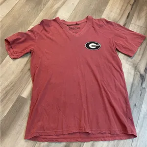 Pressbox Red V-Neck T-Shirt Georgia Bulldog size small thumbnail 1