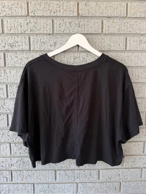 Lululemon All Yours Cropped T-Shirt Black thumbnail 6