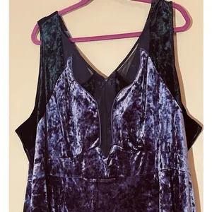 Hot Topic Sailor Moon Queen Beryl Dress 5X Plus Purple Velvet Hi Low NWT Cosplay thumbnail 3