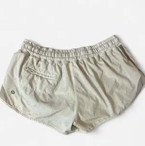 Lululemon Tracker Shorts 8  thumbnail 5