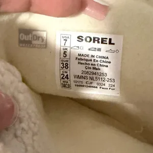 SOREL TÍVOLI Women's Brown and Cream Winter Boots thumbnail 7