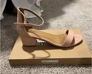 Cushionaire memory foam block heels blush suede thumbnail 3