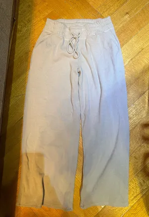 Hollister Sweatpants thumbnail 1
