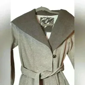Sebby Tan & Brown Hooded Knit Belted Jacket Size Small Warm | Cozy‎ | Fall thumbnail 2