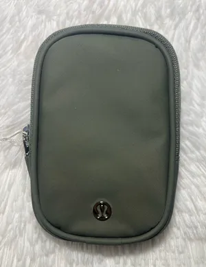 lululemon athletica  Clippable Nano Pouch thumbnail 1