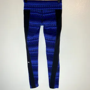 Alo Yoga Illusion 3 Legging High Waisted Patterned 7/8 Arctic Royalty Black 6 S thumbnail 5