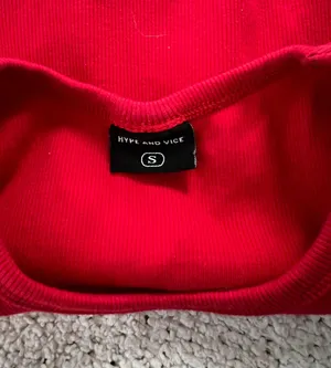Tank Crop Top Red thumbnail 3