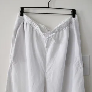 Aritzia Wilfred The Lodge High-Rise Relaxed Wide-Leg White Linen Pants Size XL thumbnail 4