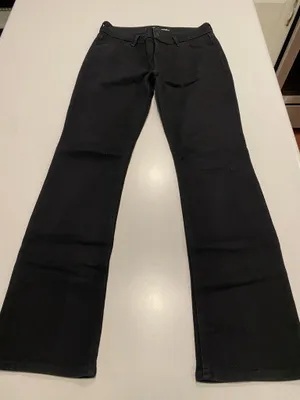 Old Navy Bootcut Jeans Black size 8 Midrise thumbnail 1