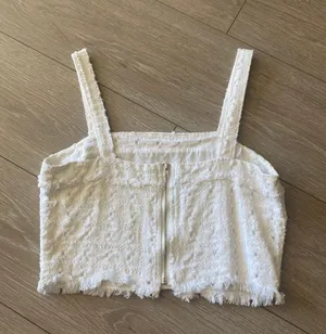 White Crop Top thumbnail 3