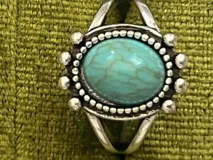 Vintage/Boho Design Faux Turquoise Stainless Steel Silver Ring Size 7 NWT thumbnail 2