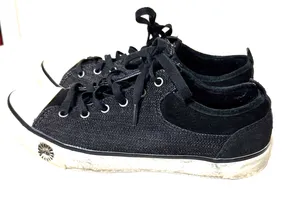 Ugg Australia Womens Evera Sneakers Tennis Shoes Black sherpa lined sz 8.5 thumbnail 1