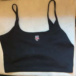 Black Cropped Bucky Badger Tank Too thumbnail 2