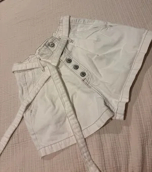 Abercrombie Shorts Natural Rise White thumbnail 1