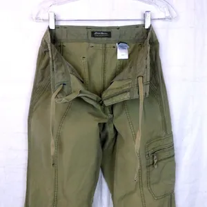 Eddie Bauer Utility Cargo Pants Womens 2 Green Roll Tab Convertible Leg Y2K thumbnail 6
