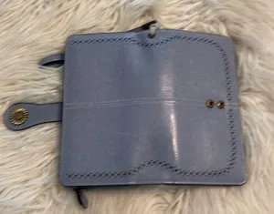 Women’s Wallet/ Wristlet BNWOT color light blue so many cards space see photos thumbnail 7