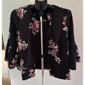 Lane Bryant Blazer Floral Bell Sleeve Open Front Jacket Multi Color Size 14/16‎ thumbnail 1