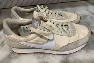 Nike Daybreak Women's Shoes Summit White/Pale Ivory/Light Smoke Grey CK2351-101 thumbnail 1