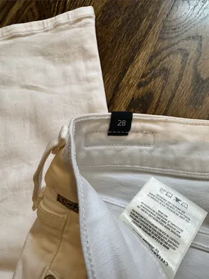 Citizens of Humanity Rocket Crop High-Rise White Skinny Jeans **PEN INK STAIN** thumbnail 9