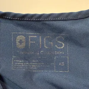 Figs- Navy/Seafoam Blue Scrub Top Technical Collection Work Hospital Medical- Size XS thumbnail 3
