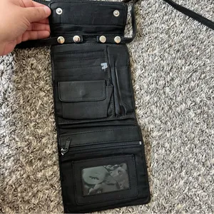 G.H.‎ Bass & Company Black Leather Wallet Crossbody Purse thumbnail 9