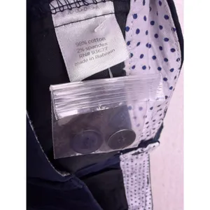 JCP Bermuda Shorts Women 6 Navy Blue Chino Polka Dot Waistband Casual thumbnail 8