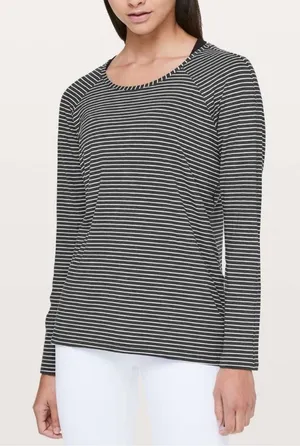 Lululemon Emerald Long Sleeve In Grey and White Sz 8 thumbnail 1