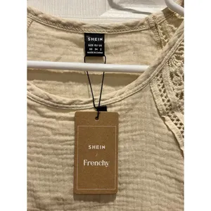 SHEIN Frenchy Beige Cotton Gauze Crochet‎ Lace Flutter Sleeve Boho Top XS NEW thumbnail 3