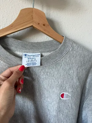 Champion Cropped Crew Neck Sweatshirt thumbnail 2