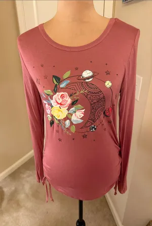 Women’s Long-Sleeve Floral Moon Graphic Top - Dusty Rose thumbnail 1