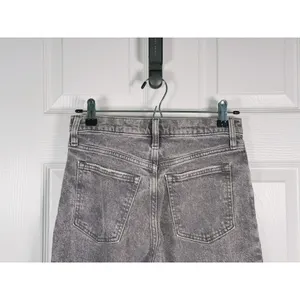 Abercrombie & Fitch The Mom High Rise Jeans 26 (2s) Gray Acid Wash 90s Grunge thumbnail 6