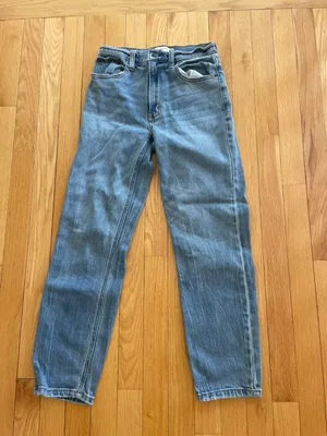 Abercrombie Straight Leg Jeans thumbnail 1