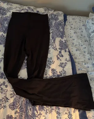 Lululemon Flare Leggings Black thumbnail 1
