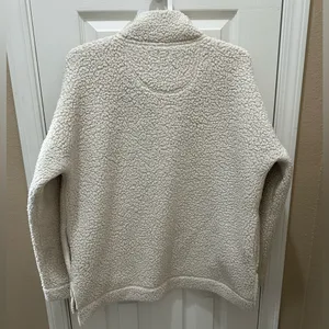 AERIE Ivory Cloud Sherpa Oversized Sweater Super Soft Cozy size Medium thumbnail 3